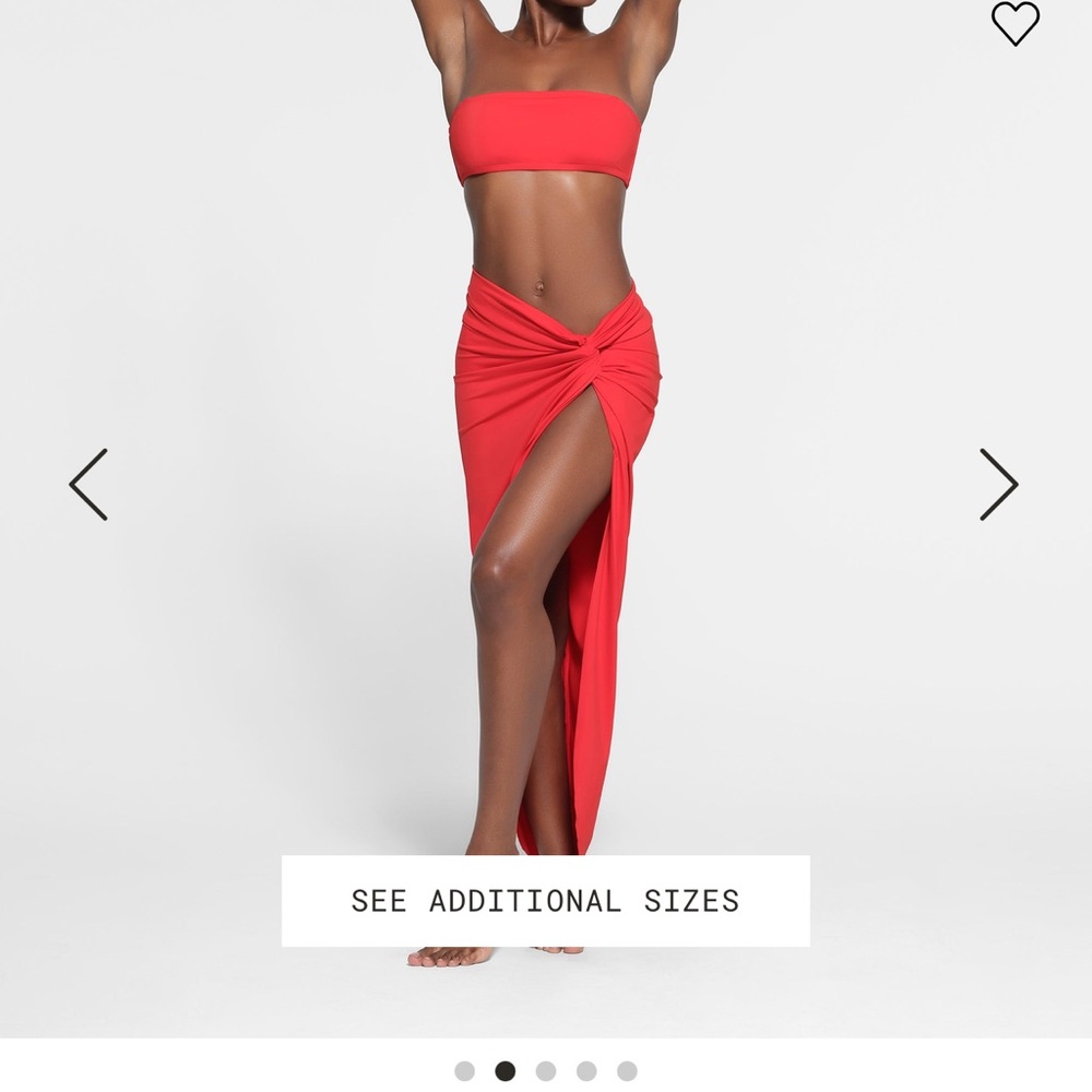 SKIMS sarong in Limited edition Ruby